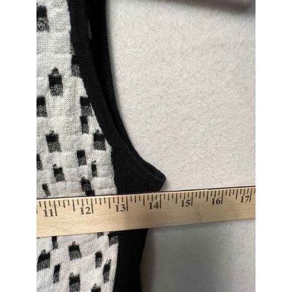 Damask women's Size M Tank Top‎ - Picture 3 of 8